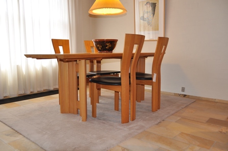 Spisebord med 4 stole - Seltz - Udstillingsmodel