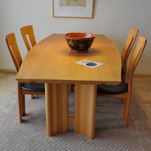 Spisebord med 4 stole - Seltz - Udstillingsmodel